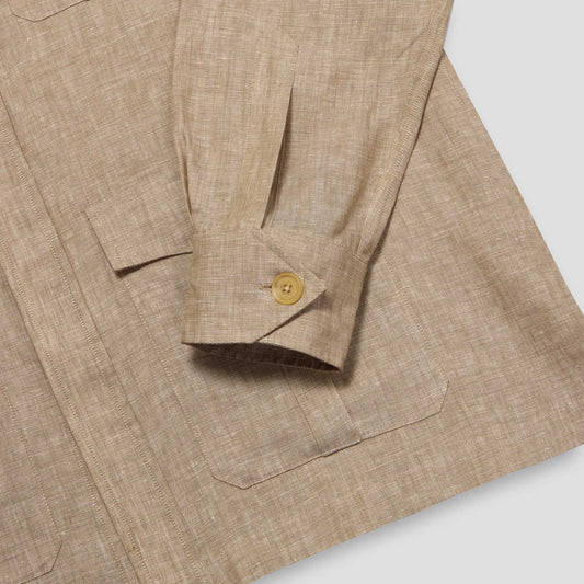 Solbiati Linen Safari Shirt in Sand close up cuff