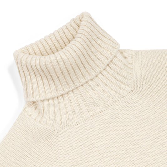 Plain Cashmere Roll Neck Jumper in Undyed White