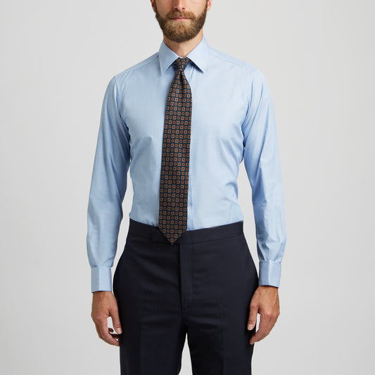 Tailored Fit Exclusive End on End Sea Island Cotton Double Cuff in Blue on model
