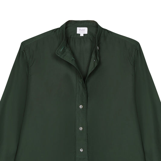 Grandad Superpoplin Button Cuff Shirt in Forest Green collar detail